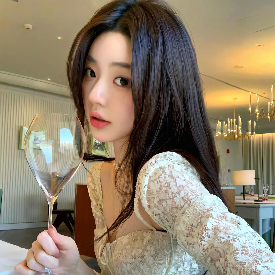女人是英雄